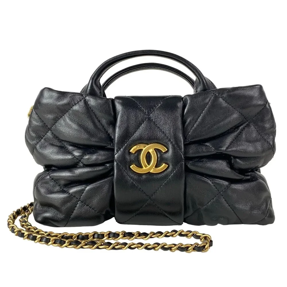 Chanel Matelasse Shoulder Bag AS5849